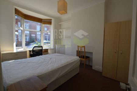 4 bedroom terraced house to rent - Photo 2