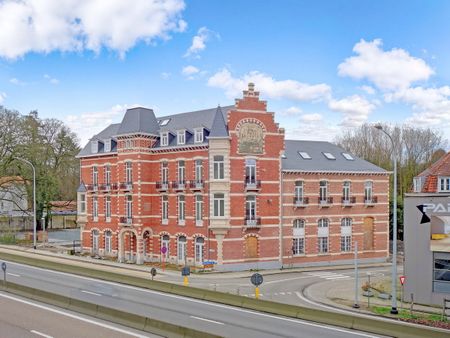 Nieuw appartement in een geklasseerd kasteel. - Foto 5