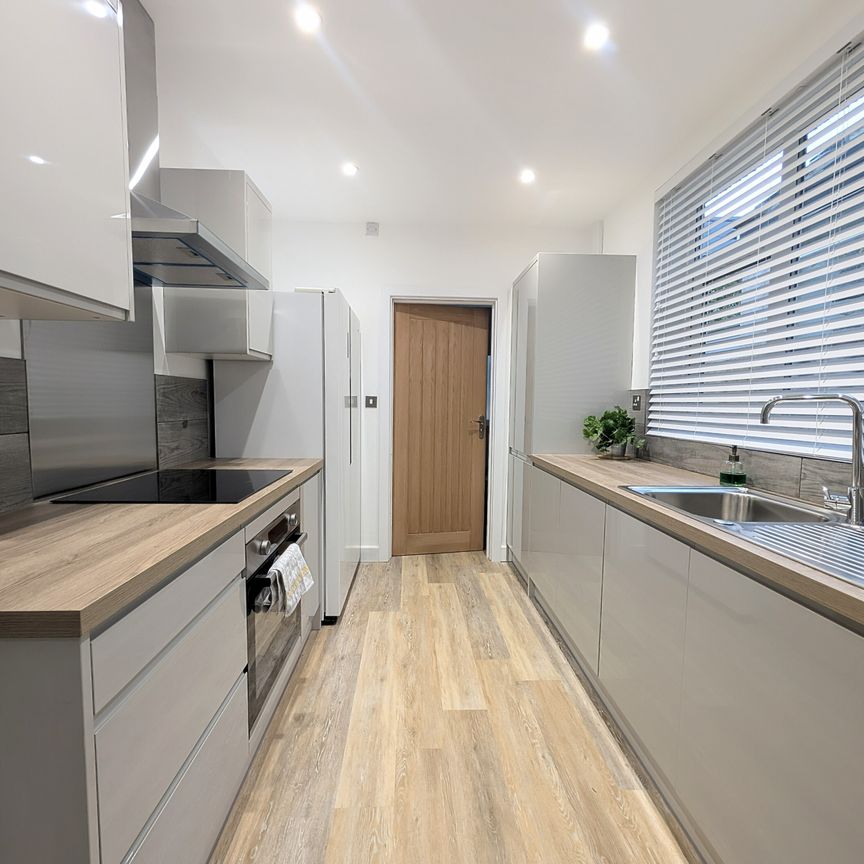 Brook Street, Pontypridd - Photo 1