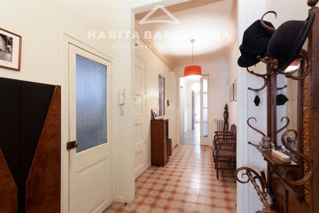 Piso de alquiler en Carrer Dels Banys Nous, Barri Gòtic - Photo 3