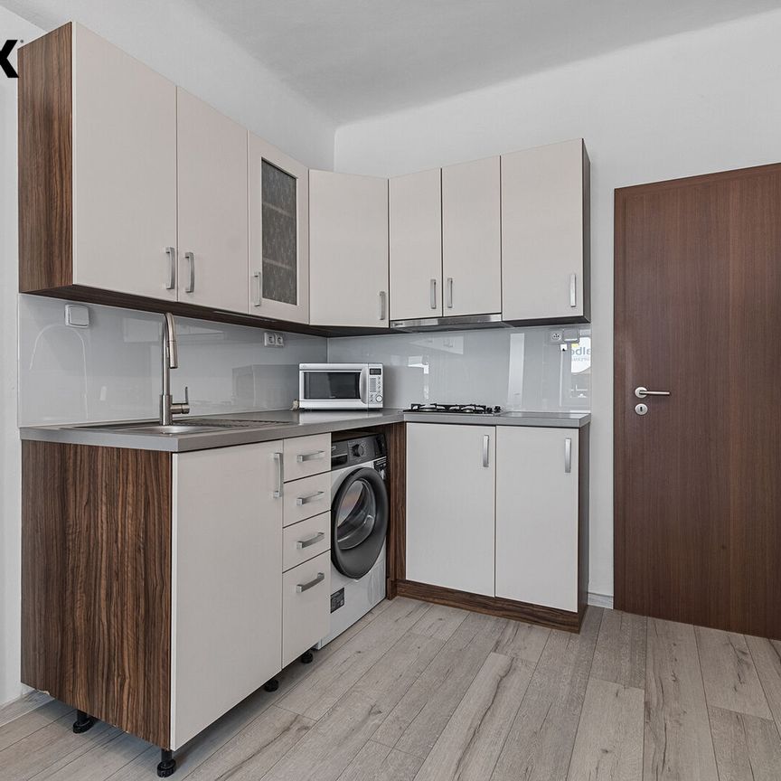 Pronájem bytu 2+kk v osobním vlastnictví 37 m², Plzeň - Fotografie 1