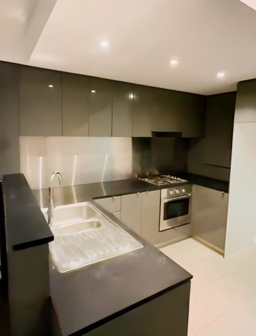 3 bed 2 bath - Photo 4