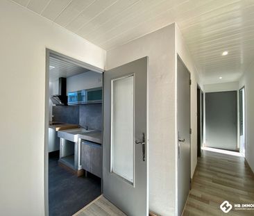 Location Appartement 3 pièces 63m² ROANNE 42300 - Photo 5