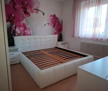 NEU - Gepflegte 2-Zimmer-Wohnung mit Küchenblock und Loggia in Lang... - Photo 4