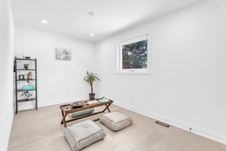 For Lease - 1 Rosegarden Crescent Unit# Upper Floor, Richmond Hill, Ontario - Photo 5