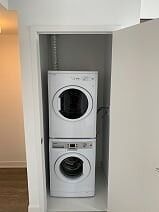 For Lease - 11 Wellesley Street Unit# 1113, Toronto, Ontario - Photo 1