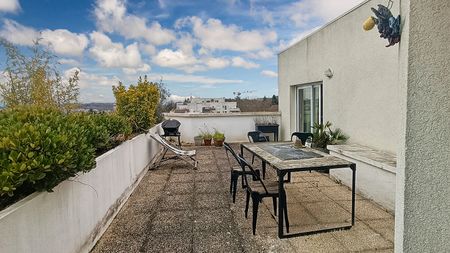 Bel appartement F3 avec terrasse - Photo 4