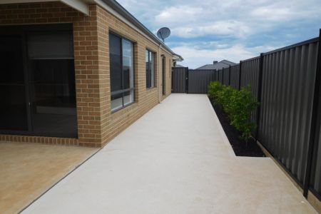 17 Thorngrove Street, Truganina. - Photo 4