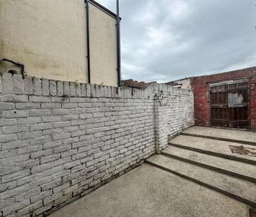 2 bedroom terraced house to rent - Photo 5