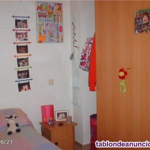 Zaragoza - Plaza Roma. Ideal para jóvenes, cerca Universidad - Photo 2