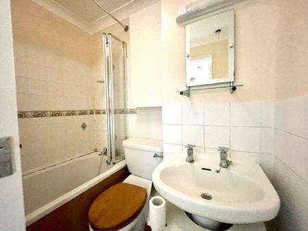 Millbrook Road East, Central - Photo 3