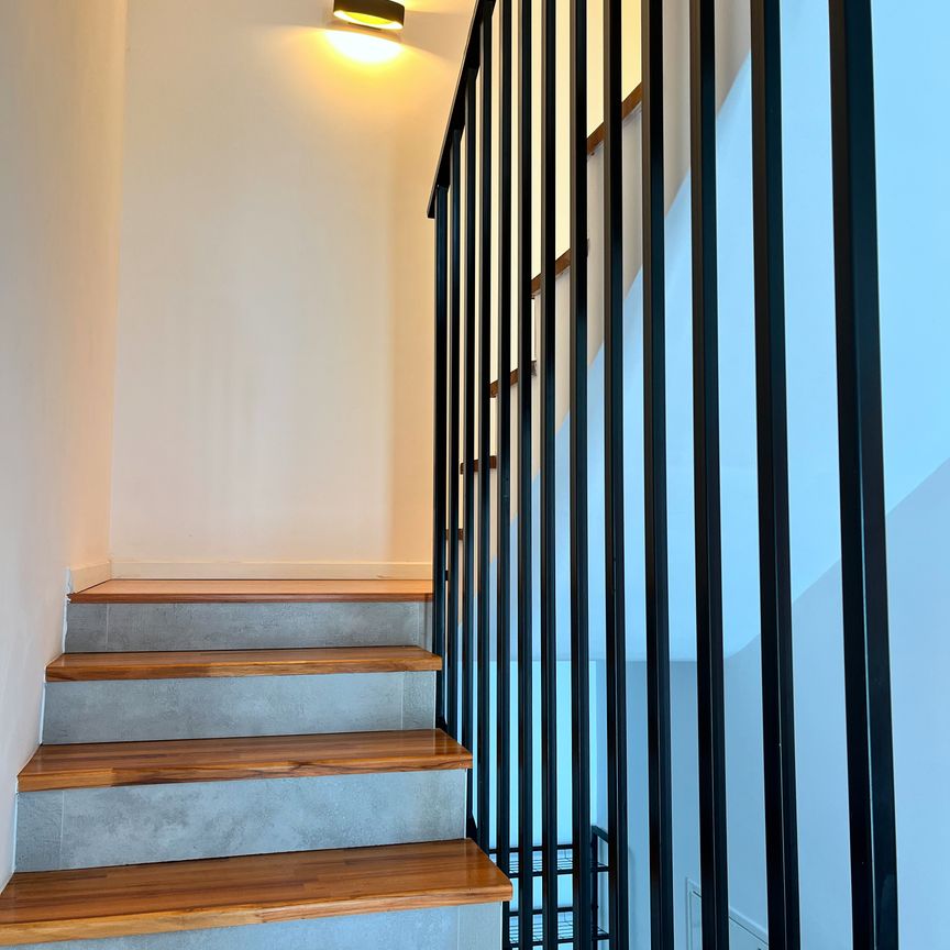 Casa tip duplex cu terasa 20 mp si parcari in Iris - Fotografie 1