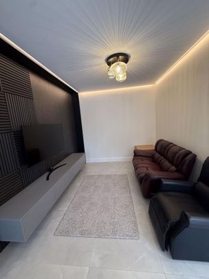 4 bedroom semi-detached house to rent - Photo 1