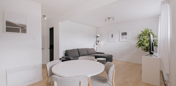 Le 41 3 ½ Entièrement Meublé à Louer Charlesbourg Juillet 2026 - Photo 2