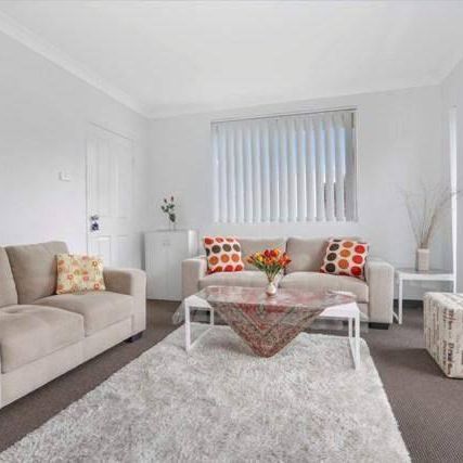 NEWLY RENOVATED! HOSPITAL PRECINCT. - Photo 1