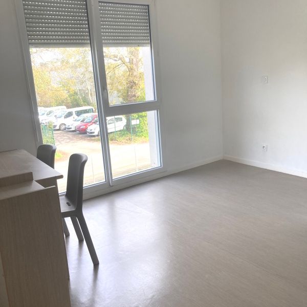 Location Appartement 1 pièce 22m² VILLENAVE D ORNON 33140 - Photo 1