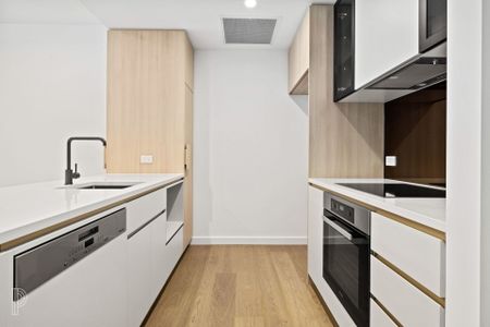 Brand New, Luxury Home in Outstanding Location - Photo 5