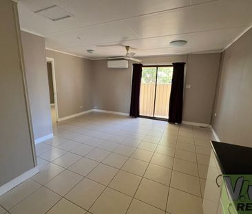 No need for a Butler! - Photo 1