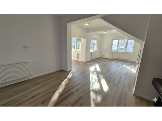 Vila individuala spatioasa Bucurestii Noi, metrou - Photo 1