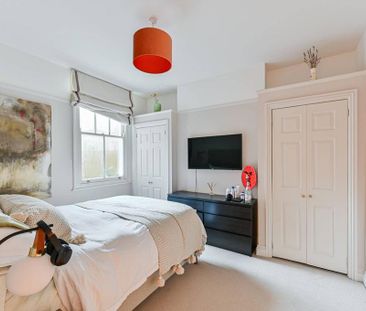 2 bedroom maisonette to rent - Photo 1