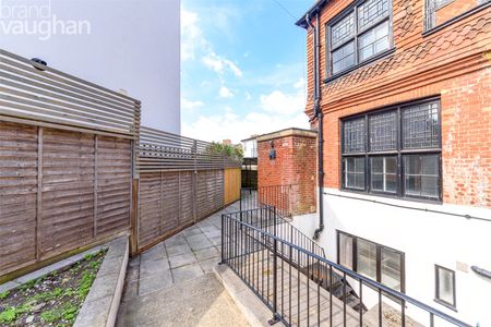 house share to rent - Photo 3