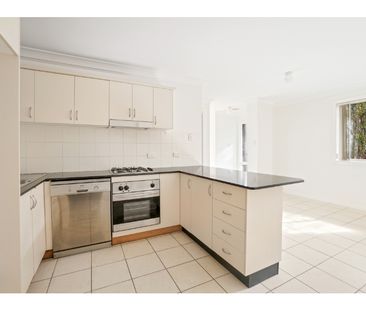 6/9-11 Hathern Street, Leichhardt NSW 2040 - Townhouse For Rent | D... - Photo 1