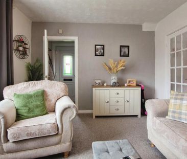 3 Bed Terraced House, Leybourne Drive, NG5 - Photo 1