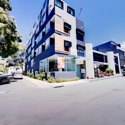 Large 1 Bedroom with Balcony - Photo 1