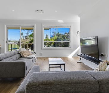 Beachside Bliss: Fully Renovated 2-Bed, 2-Bathroom apartment - Photo 1