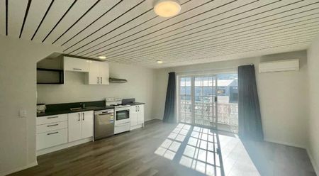 Modern and Bright! - Photo 4