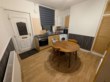 3 Bed Terraced House, Greenhow Street, S6 - Photo 4