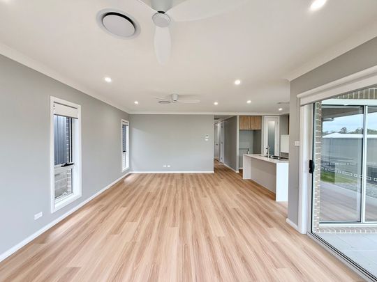 36 Craftsman Road, North Rothbury - Photo 1