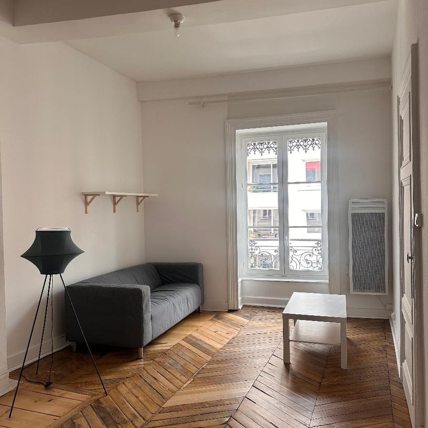 Location Appartement 2 pièces 50m² LYON 7ème - Photo 1