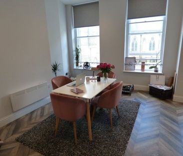 3 Derby Chambers, The Rock - Photo 3