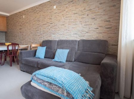 Leiria, Leiria 2450-106 - Photo 2