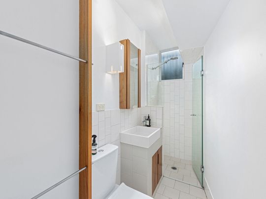 2 Bedroom Townhouse in the Heart of New Farm - Photo 1