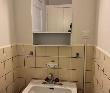 Chambre à Montolivet 19 à Lausanne - Photo 4