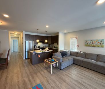 For Lease - 700 LAPLAND Private, Kanata, Ontario - Photo 1