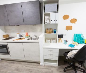 Studio to rent - Photo 2