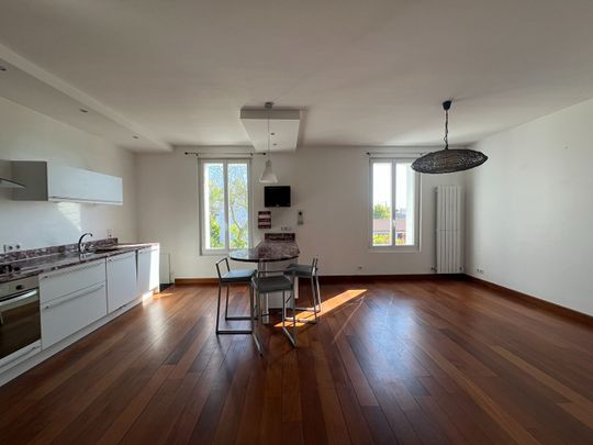 Location Appartement 4 pièces 134m² - Photo 1