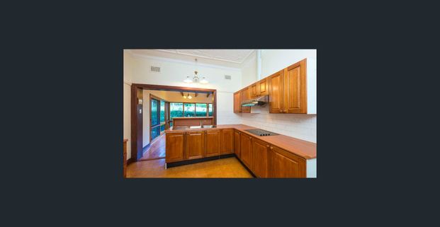 Excellent Family home - Photo 1