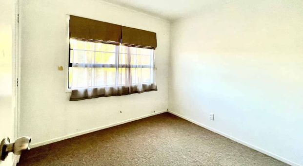 Spacious & Sunny 3 bedroom house Ready to move in! - Photo 1