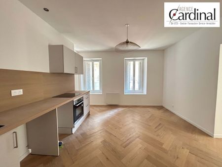 Location Appartement 3 pièces 68m² MARSEILLE 2ème - Photo 4