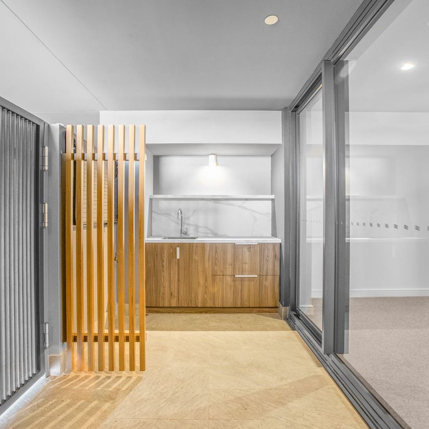 New Apartment with Uninterrupted Ocean Views! - Photo 1