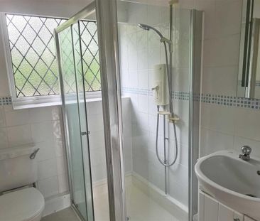 2 bedroom bungalow to rent - Photo 3