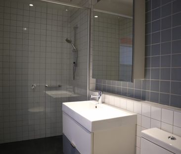 PRIME LOCATION - IN THE HEART OF OAKLEIGH - Photo 3