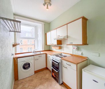 1 bedroom flat to rent - Photo 2