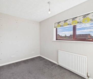 2 bedroom semi-detached house to rent - Photo 6