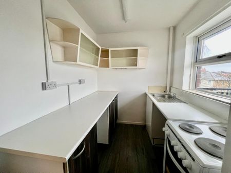 1 bedroom flat to rent - Photo 3