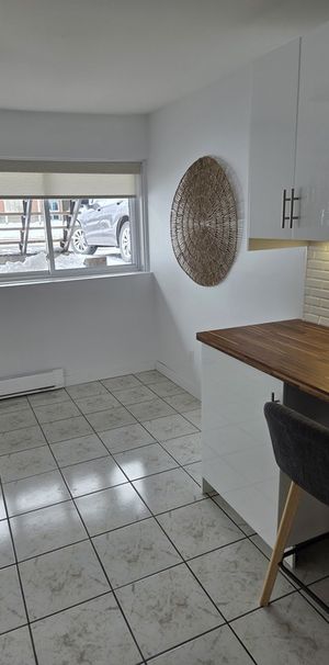 4 1/2 à Louer Repentigny - Photo 1